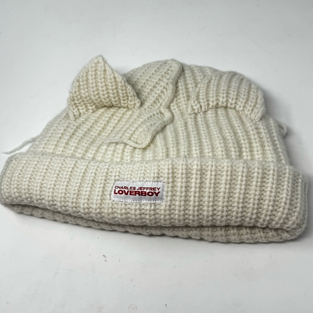 Charles Jeffrey Loverboy Chunky Ears Beanie 'Ecru' - Picture 3 of 7